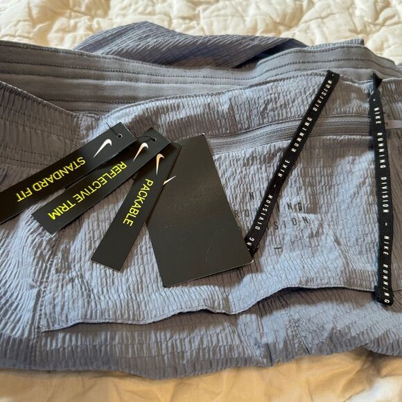 NIKE WMNS RUN DIVISION SWIFT PACKABLE RUNNING TROUSERS PANTS Size XXL - Picture 13 of 14